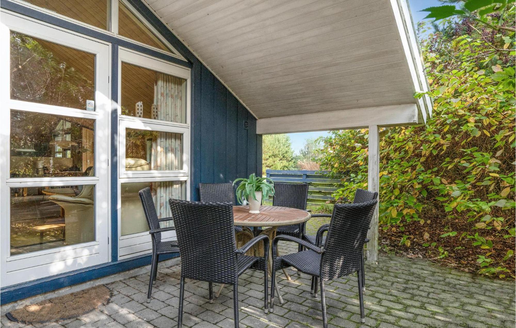 4 Bedroom Stunning Home In Oksbol Exterior foto